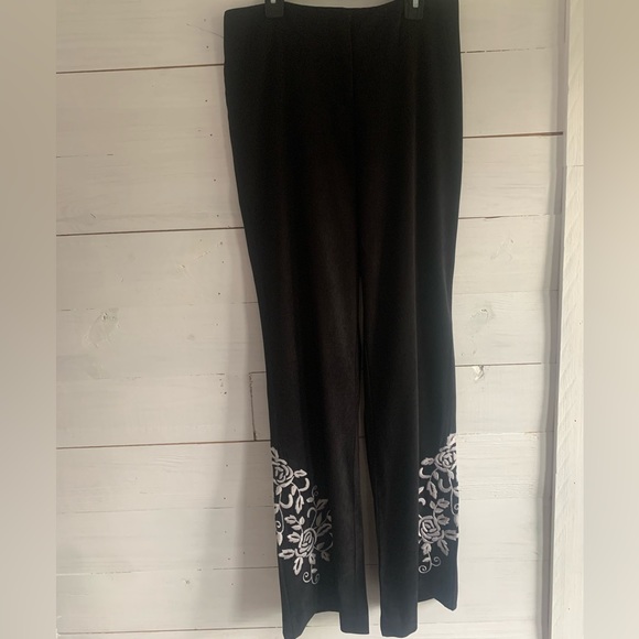 White House|Black Market size 4 - Picture 2 of 2